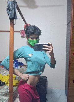 Sophia - Transsexual escort in Mumbai Photo 3 of 3