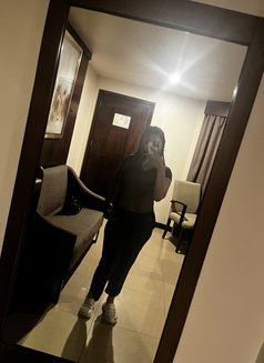 Sophia - escort in Cebu City Photo 8 of 15