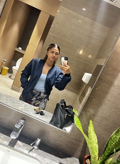 Sophia - escort in Cebu City Photo 9 of 15