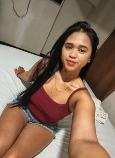 Sophia - escort in Cebu City Photo 2 of 8