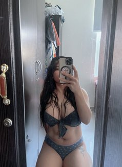 Abby - escort in Dubai Photo 1 of 6