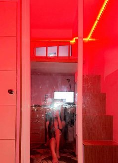 Sophia - Transsexual escort in Hong Kong Photo 3 of 4