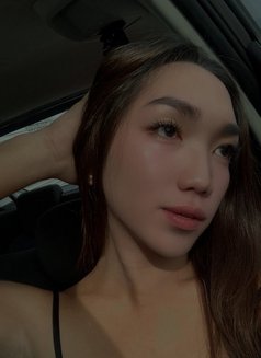 Sophia - Transsexual escort in Makati City Photo 1 of 4