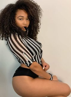 Sophia in Mabela Now - escort in Muscat Photo 2 of 3