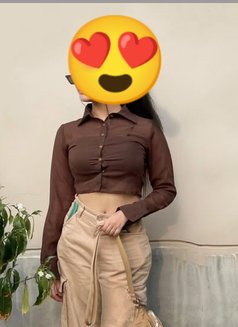 Sophia - masseuse in Noida Photo 2 of 3