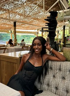 Sophia - puta in Nairobi Photo 5 of 5