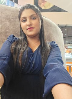 Sophia Kumari - escort in Kolkata Photo 3 of 6