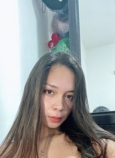 Sophia Love Cum - Transsexual escort in Manila Photo 4 of 6