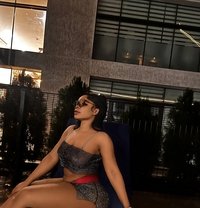 Sophia - escort in Accra