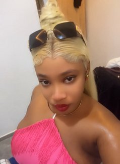 Sophia - escort in Lagos, Nigeria Photo 1 of 2