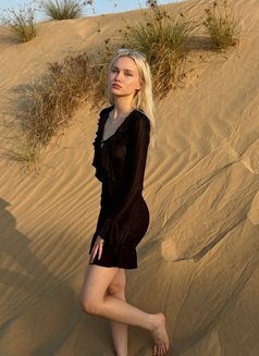 Sophia - puta in Dubai Photo 6 of 6