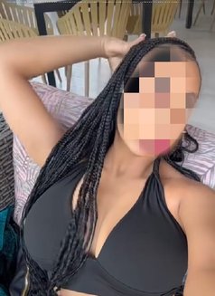Sophia - escort in Hyderabad Photo 4 of 4