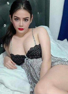 Sophia - escort in Al Juffair Photo 6 of 6