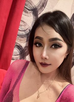 Sophia - puta in Al Manama Photo 6 of 9