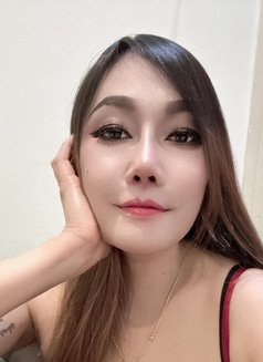 Sophia - puta in Al Manama Photo 7 of 9