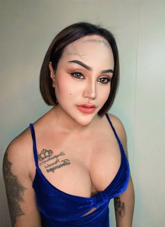 Sophia - Transsexual escort in Şalālah Photo 6 of 7