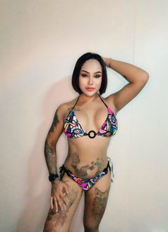 Sophia - Transsexual escort in Şalālah Photo 7 of 7