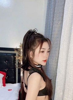 Sophia - escort in Al Manama Photo 5 of 5