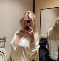 Sophie - escort in Düsseldorf