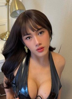 Sophie at Your Service - Transsexual escort in Bangkok Photo 2 of 12