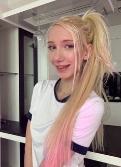 Sophie Hoffmann - companion in Dubai Photo 12 of 12