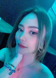 Sophie Newbie - escort in Abu Dhabi Photo 3 of 10