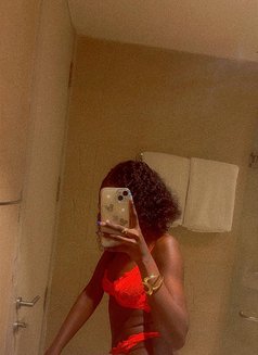 Sophie Nuru Massage Queen in Gurgaon - escort in Gurgaon Photo 2 of 12