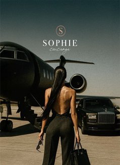 Sophie Personal Assistant | Concierge - companion in Lisbon Photo 1 of 2
