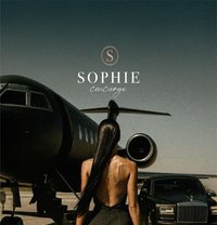 Sophie Personal Assistant | Concierge - Acompañante in Lisbon Photo 2 of 3