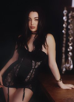 SOPHIE♥19YO♥FIRST TIME ♥YOUNG PETITE - escort in Al Manama Photo 3 of 11