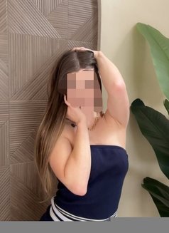 Sophie Russian Girl Available - puta in Ahmedabad Photo 2 of 2