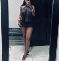 Sophie - puta in Kampala