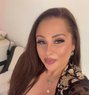 Sophie - masseuse in London Photo 5 of 6