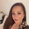 Sophie - masseuse in London