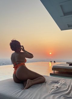 Sophie - escort in Dubai Photo 1 of 4