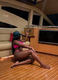 Sophieivy - escort in Dubai Photo 4 of 5