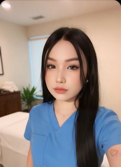 Sopie Sky - masseuse in Makati City Photo 3 of 10