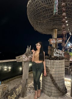 Sora - puta in Macao Photo 18 of 19