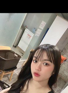 Sora - masseuse in New Delhi Photo 3 of 4