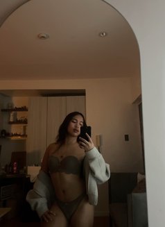 Soshina - Transsexual escort in Manila Photo 6 of 6
