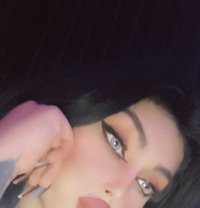 Sosita - escort in Beirut Photo 8 of 9