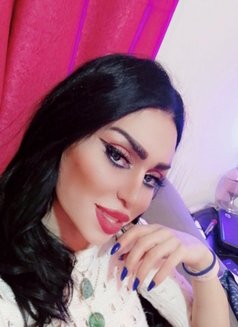 Soso - Transsexual escort in Beirut Photo 6 of 15