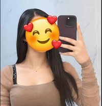 Soso - puta in Dubai