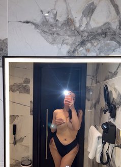 Soso top mistress - Transsexual escort in Dubai Photo 11 of 16