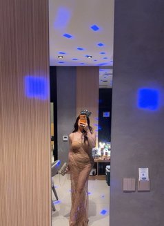 Soso top mistress - Transsexual escort in Dubai Photo 16 of 16