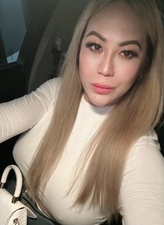 Soso top mistress - Transsexual escort in Dubai Photo 14 of 23
