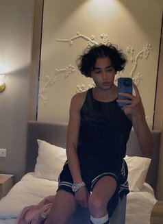 Souhaib - Acompañantes masculino in Riyadh Photo 2 of 4