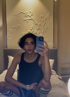 Souhaib - Acompañantes masculino in Riyadh Photo 3 of 4