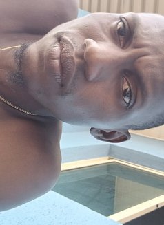 Soul - Male escort in Lagos, Nigeria Photo 2 of 3