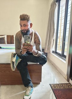 Soumen Nag - Male escort in Kolkata Photo 6 of 10
